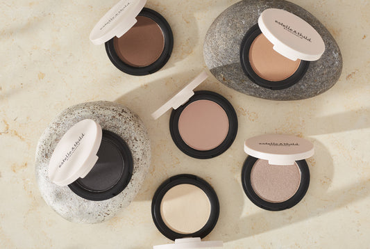 Bio Mineral vs Traditional Eyeshadow - What's The Difference?